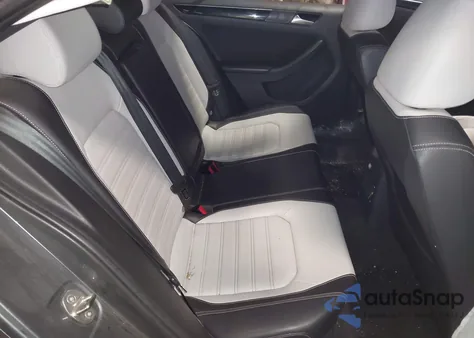 2015 Volkswagen Jetta 2.0 Tdi Comfortline from USA, damaged, VIN 3VWDA7AJ2FM408579